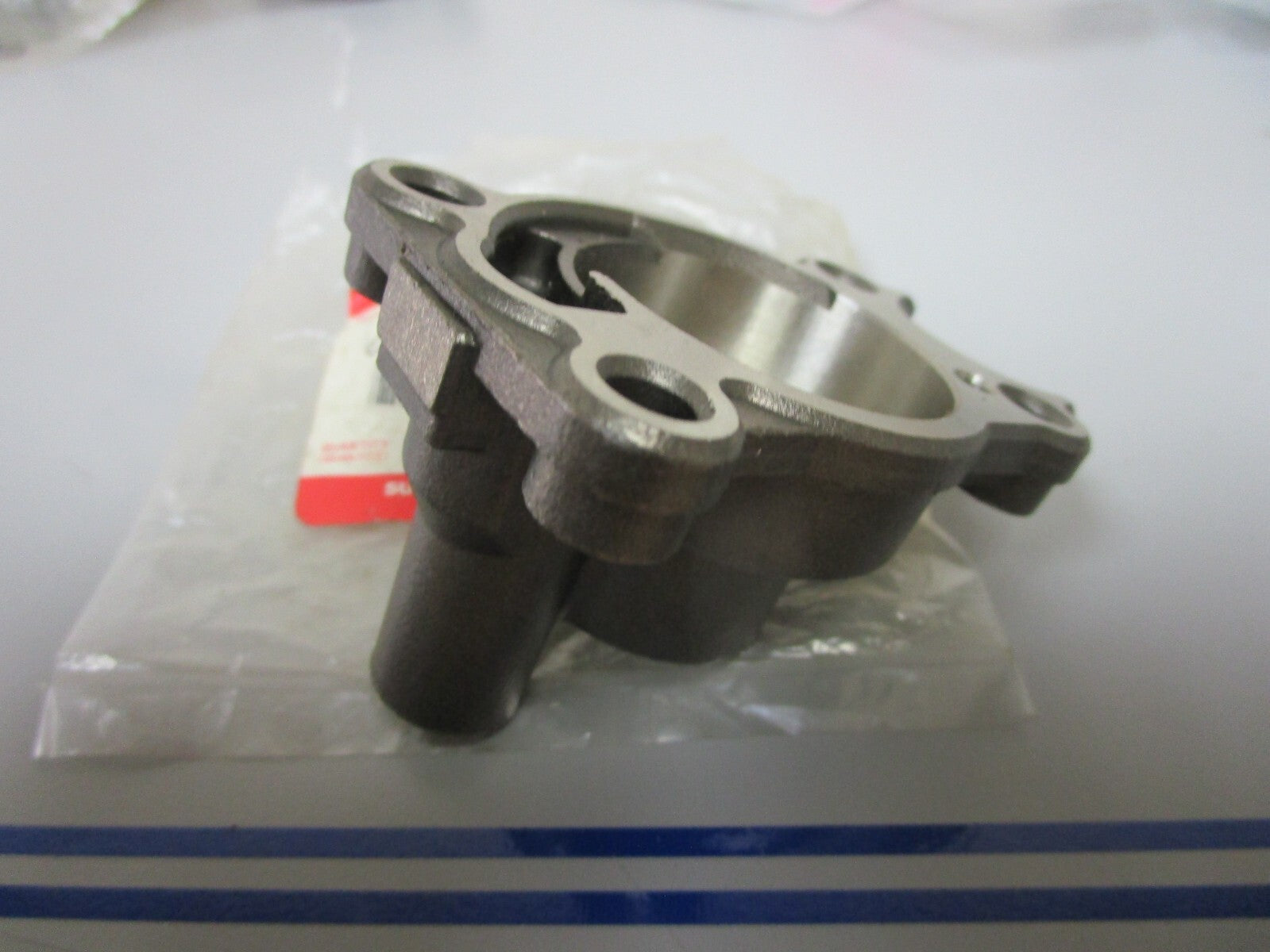 *NEW OEM* 0810 Suzuki Water Pump Case 17411-98611