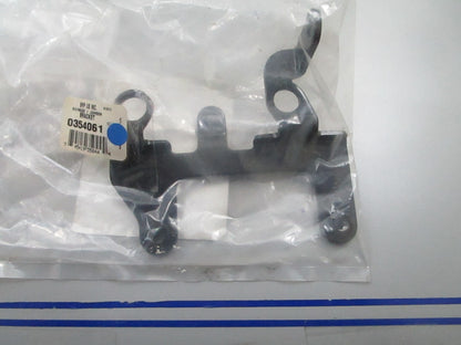 *NEW OEM* 0810 OMC Johnson Evinrude Bracket 354061 0354061