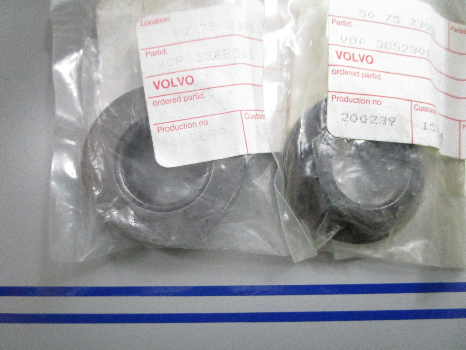 *NEW OEM* (LOT OF 2) 0810 Volvo Penta Nut 3852301