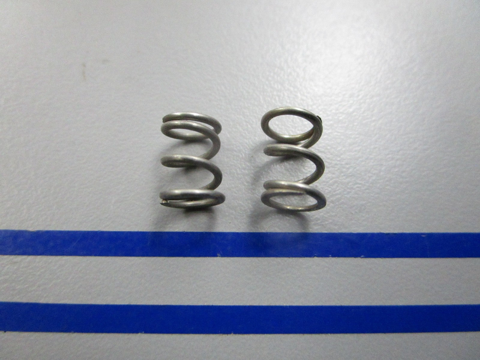 NEW OEM (LOT OF 2) 24-35227 Mercury Quicksilver Spring 0810