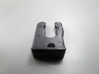 NEW OEM 333499 0333499 OMC Johnson Evinrude Stop Switch Clip 0810