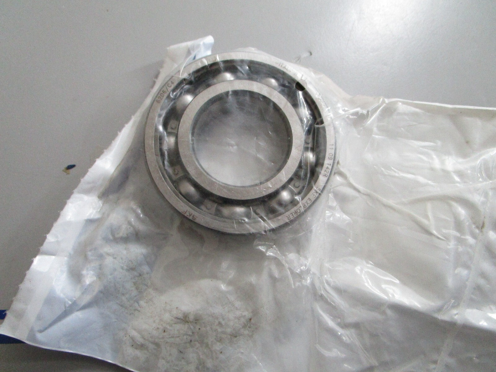 *NEW OEM* 0720 Volvo Penta Ball Bearing 3851019