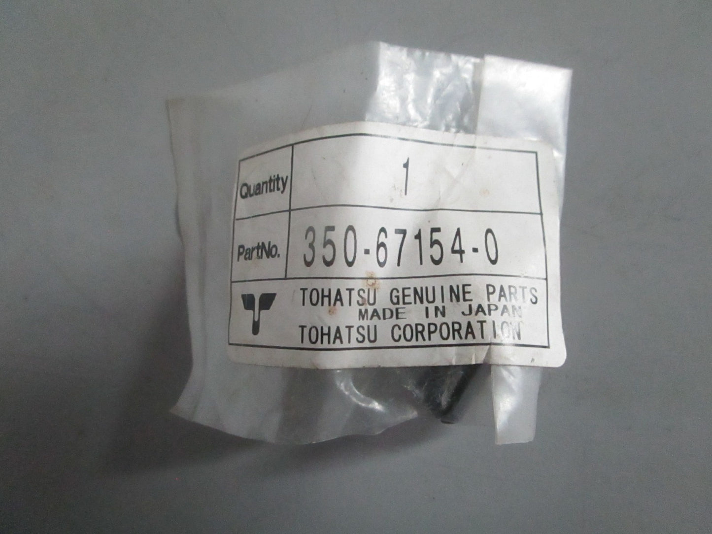 NEW OEM 350-67154-0 Tohatsu Rivet 0820