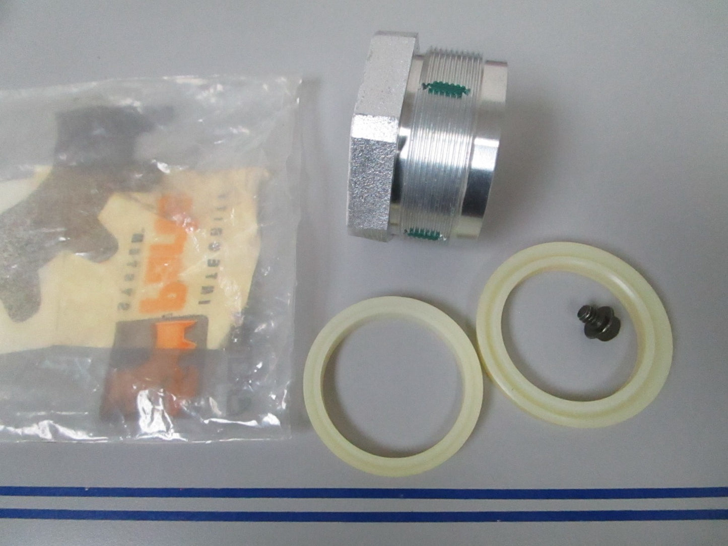*NEW OEM* 0720 Crown Forklift Cap Machined Kit 149335