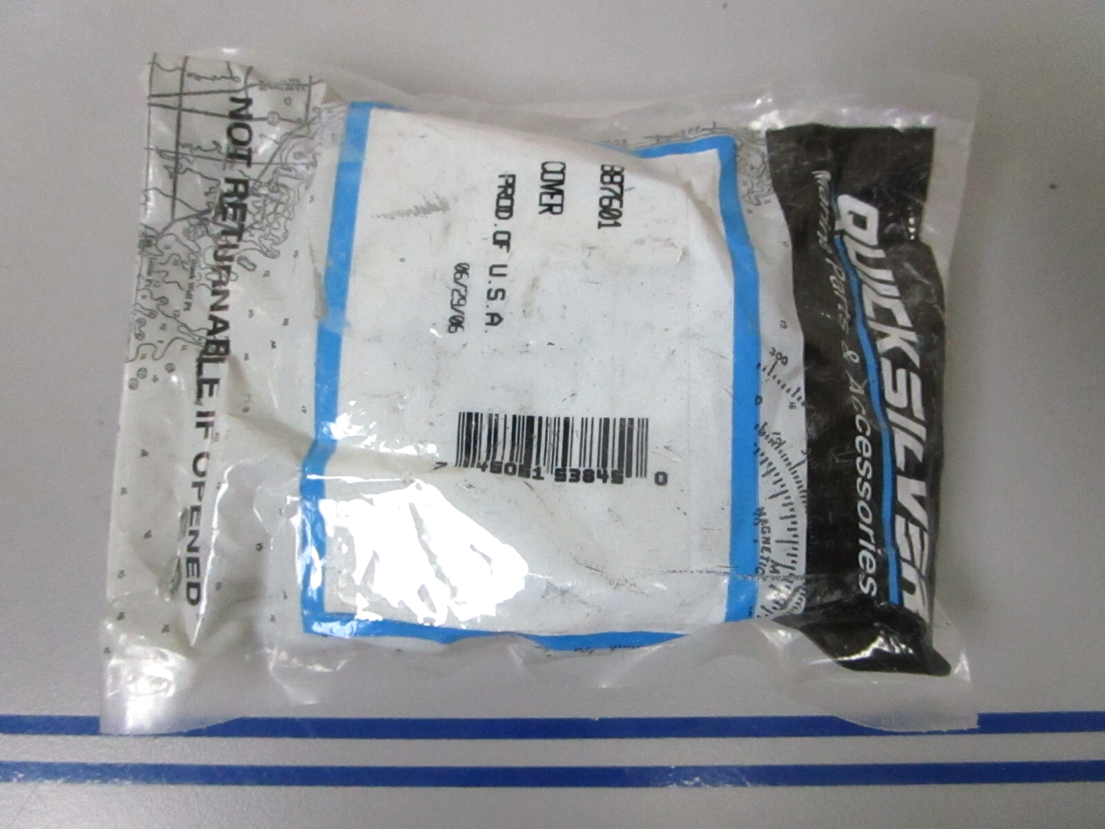 *NEW OEM* 0810 Mercury Quicksilver Cover 887601