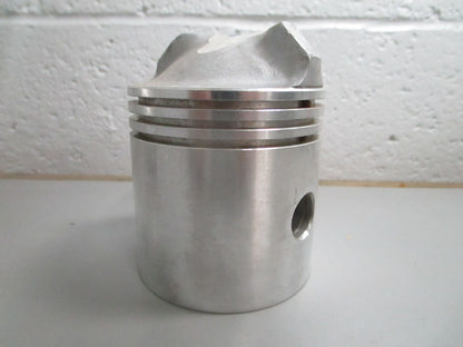 *NEW OEM* 0820 OMC Johnson Evinrude Piston 378910 0378910