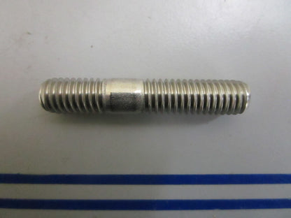 *NEW OEM* 0820 Volvo Penta Stud 977241