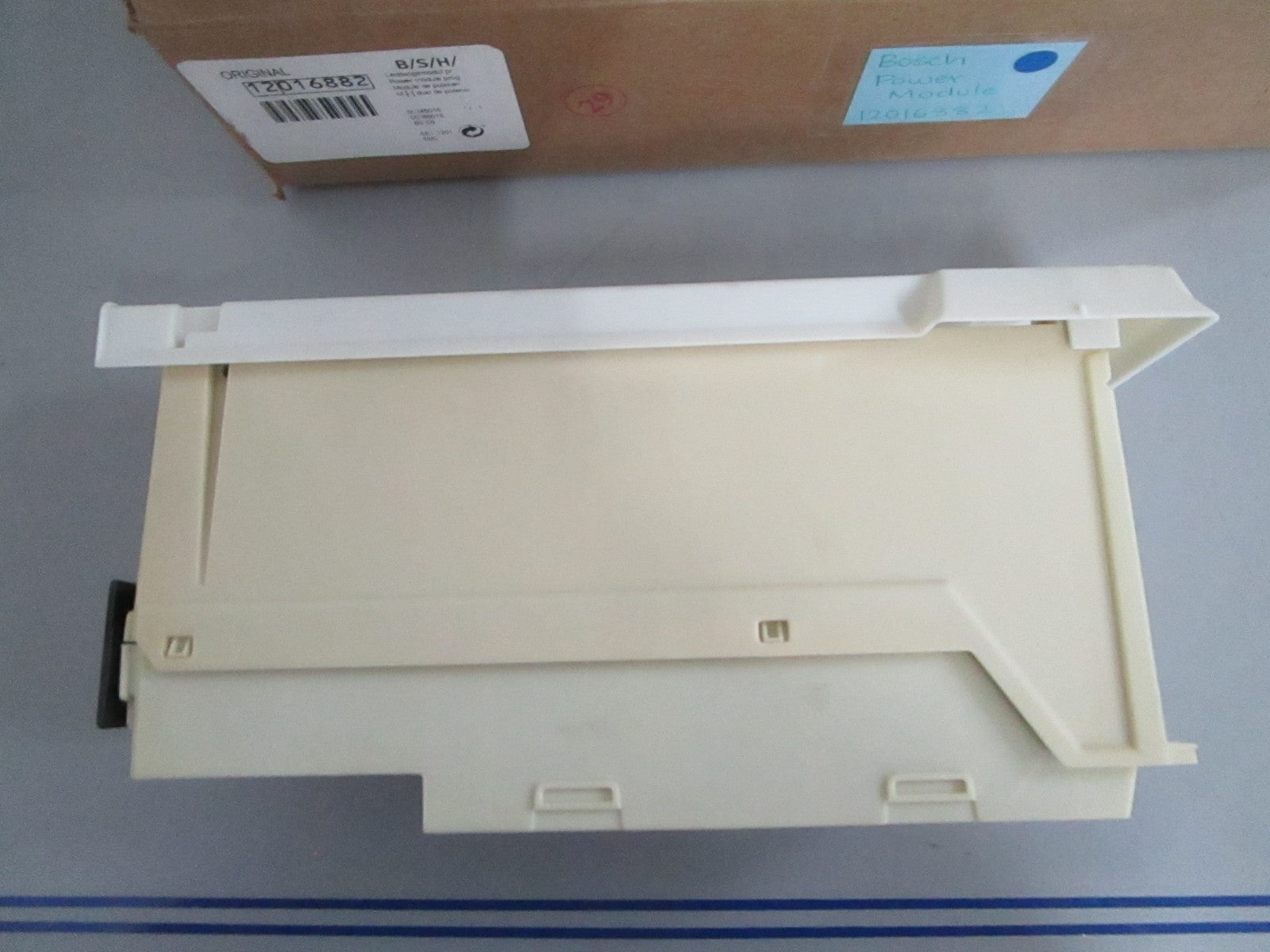 *NEW OEM* 0820 Bosch Power Module 12016882
