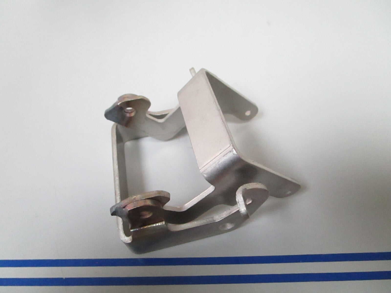 *NEW OEM* 0810 OMC Johnson Evinrude Lock Lever & Link 324580 324581