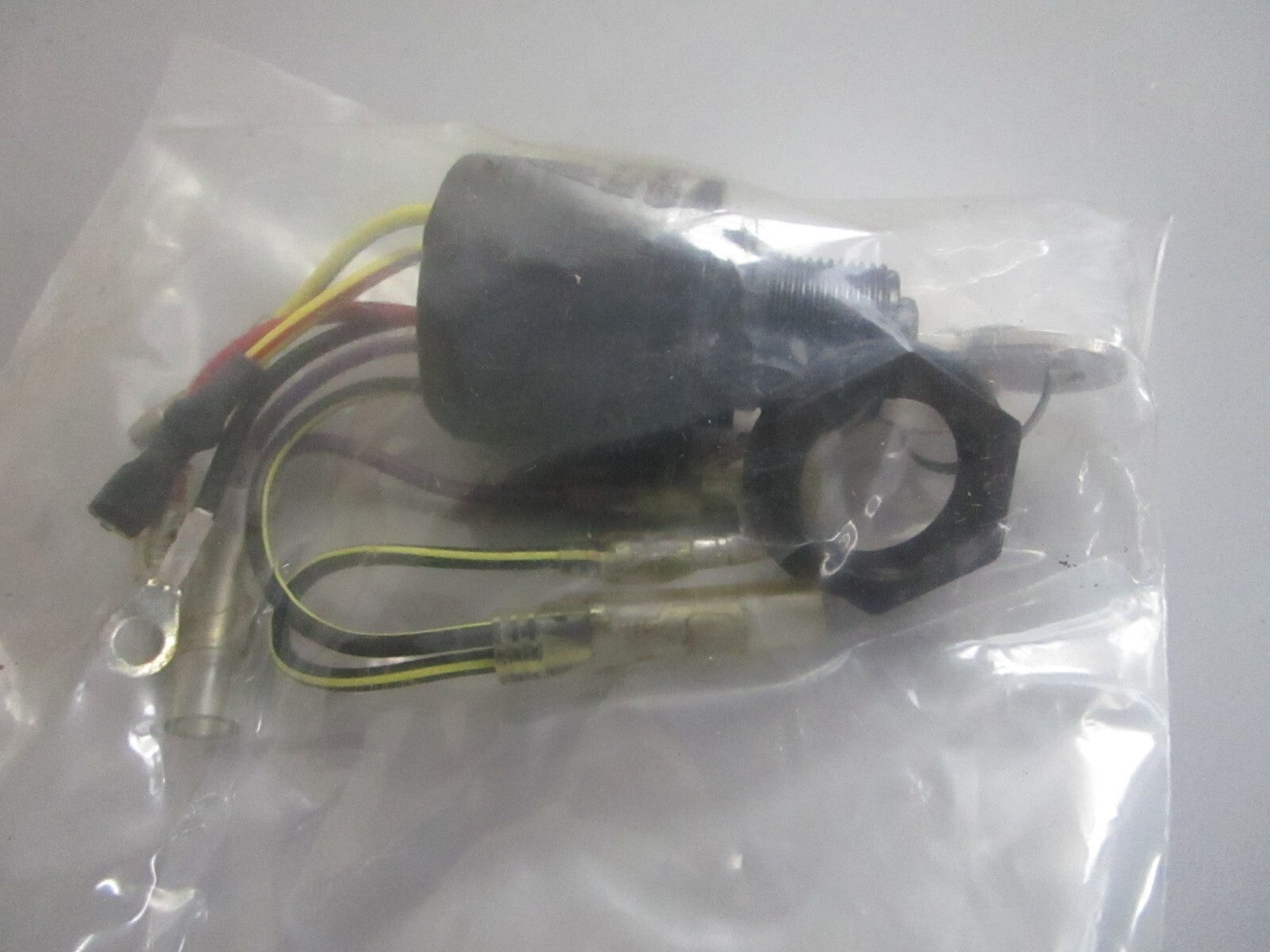 *NEW OEM* 0820 Mercury Quicksilver Switch Assy 87-17009A 5