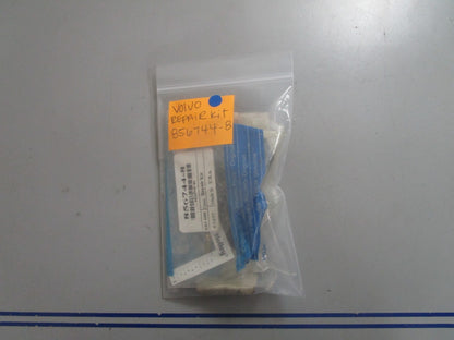 *NEW OEM* 0810 Volvo Penta Repair Kit 856744-8