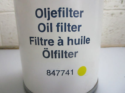 *NEW OEM* 0810 Volvo Penta Oil Filter 847741
