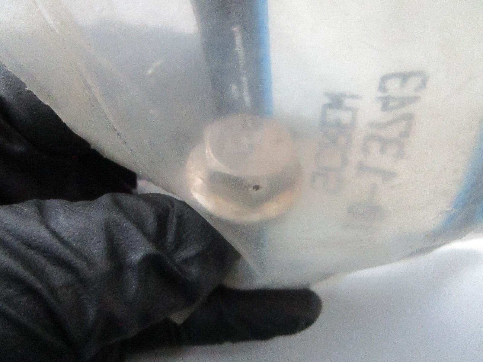 *NEW OEM* 0810 Mercury Quicksilver Screw 10-13743