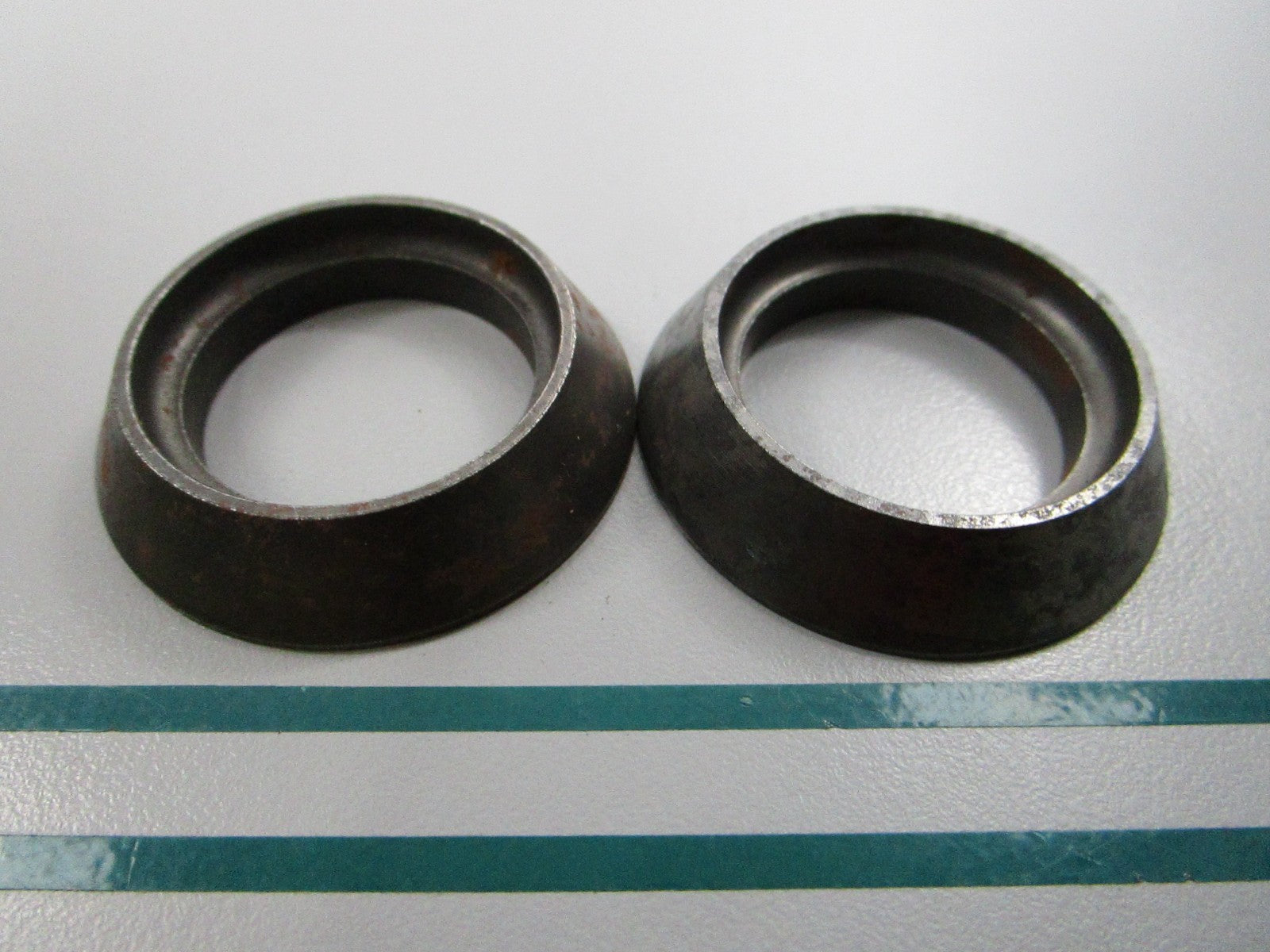 NEW OEM (LOT OF 2) 23-86770 Mercury Quicksilver Collar 0810