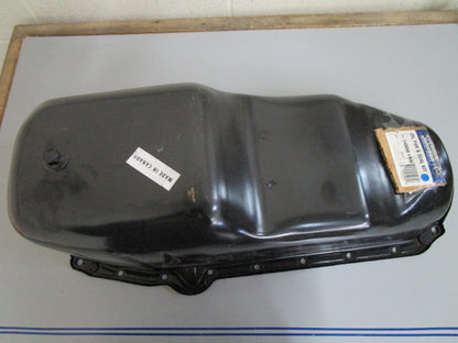 *NEW OEM* 0820 OMC Johnson Evinrude Oil Pan 5006166