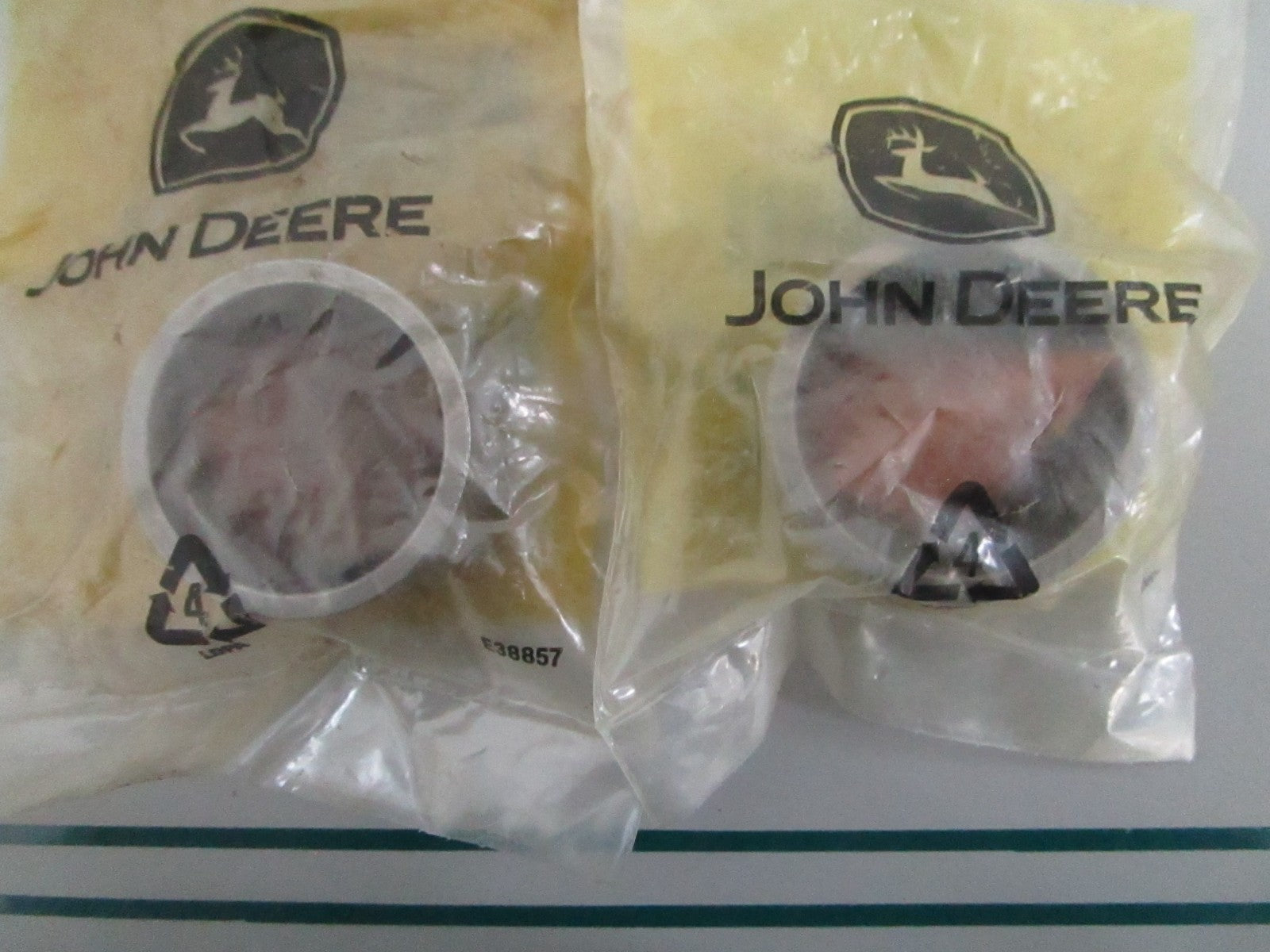 NEW OEM (LOT OF 2) MT3030 John Deere Bushing 0820
