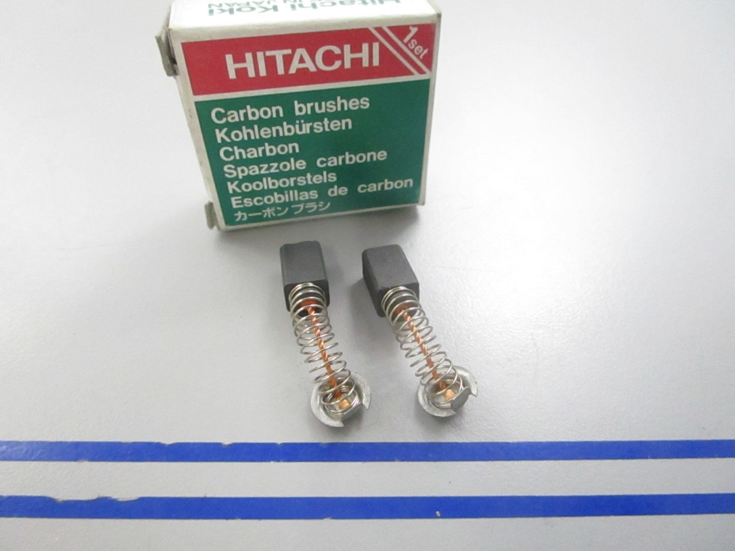 NEW OEM 999-070 Hitachi Brush Set 0810