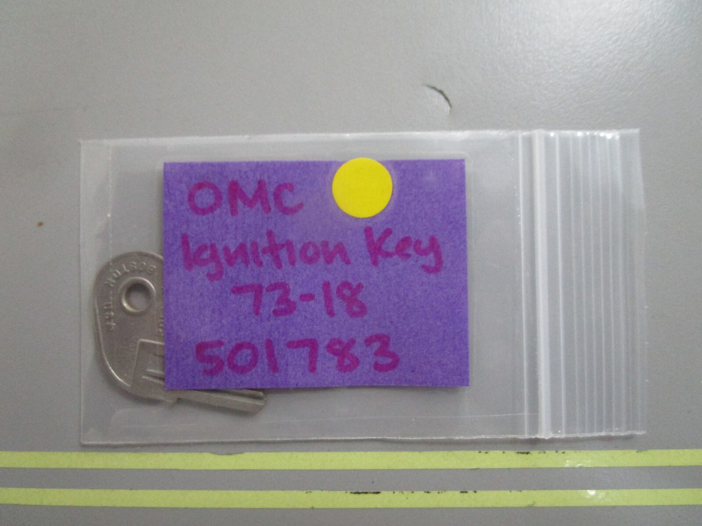 *NEW OEM* 0810 OMC Johnson Evinrude Ignition Key 73-18 501783 0501783