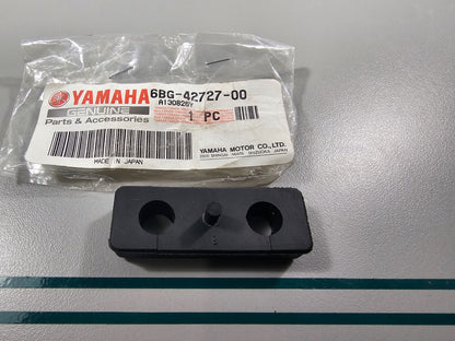 NEW OEM 6BG-42727-00-00 Yamaha Grommet 0810