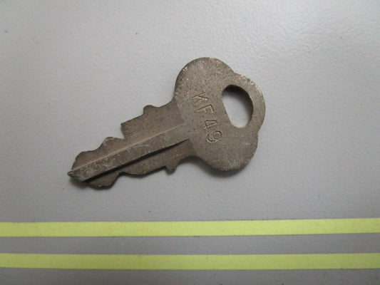 *NEW OEM* 0810 OMC Johnson Evinrude Ignition Key KF49 501564 0501564