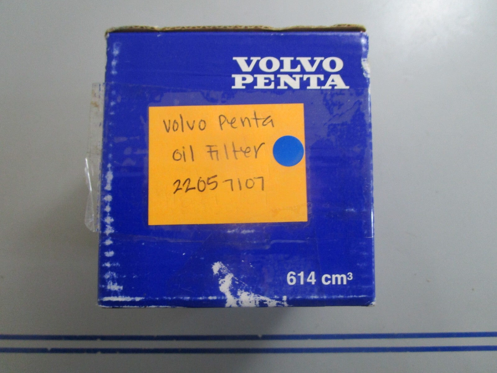 *NEW OEM* 0810 Volvo Penta Oil Filter 22057107