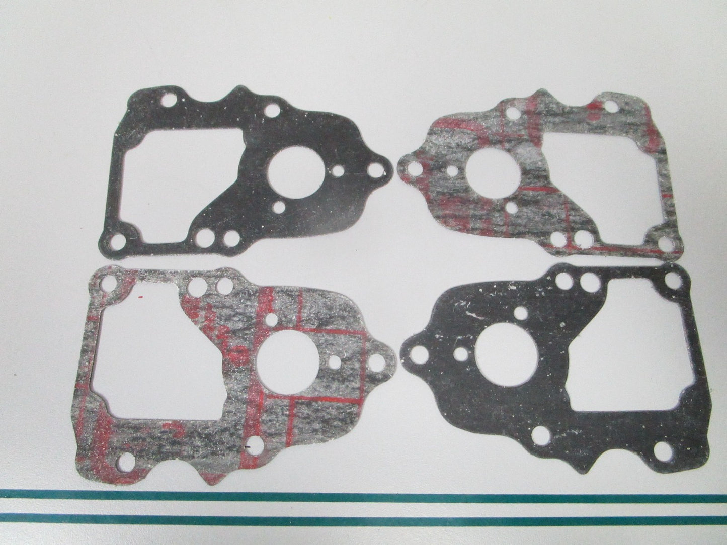 NEW OEM (LOT OF 4) 312946 0312946 OMC Johnson Evinrude Mounting Gasket 0810