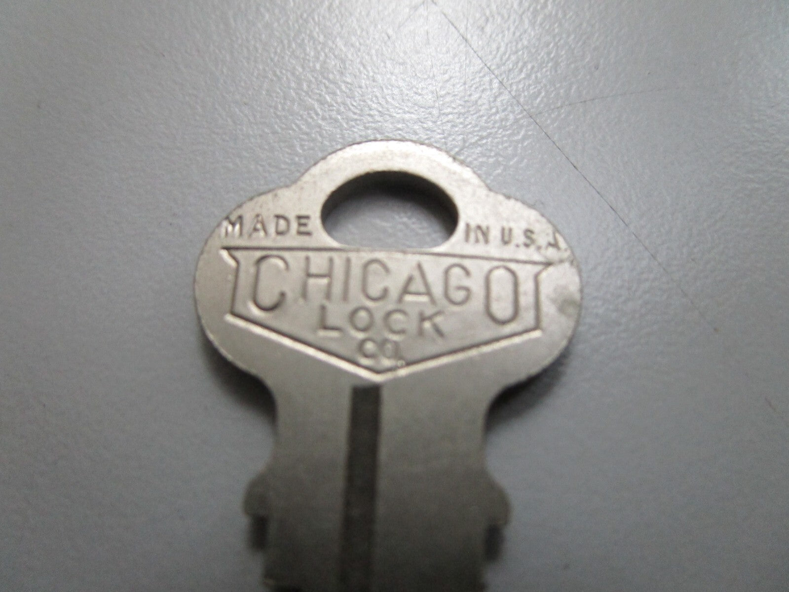 *NEW OEM* 0810 OMC Johnson Evinrude Ignition Key KF45 501550 0501550