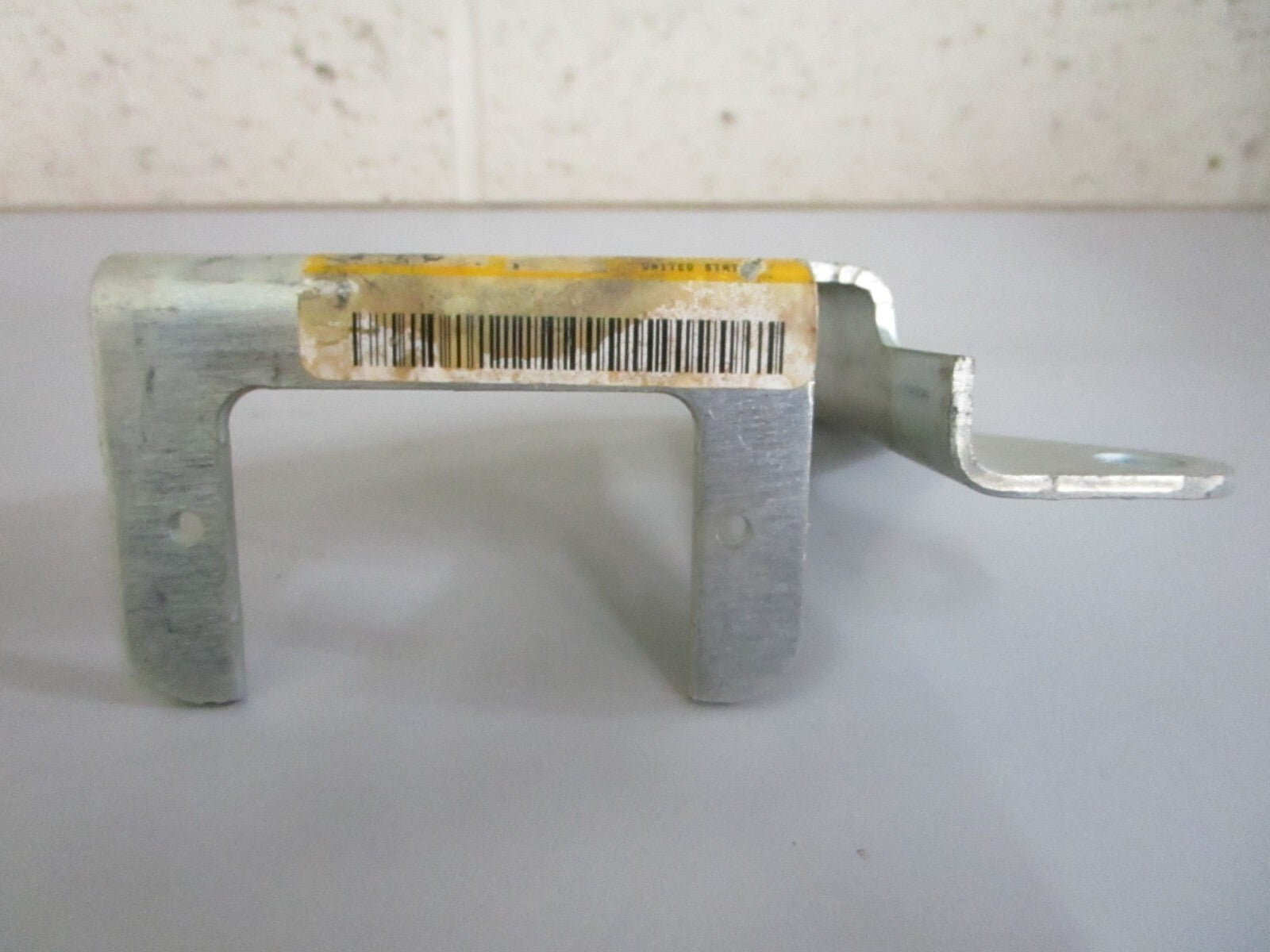 *NEW OEM* 0820 CAT Bracket 106-7101