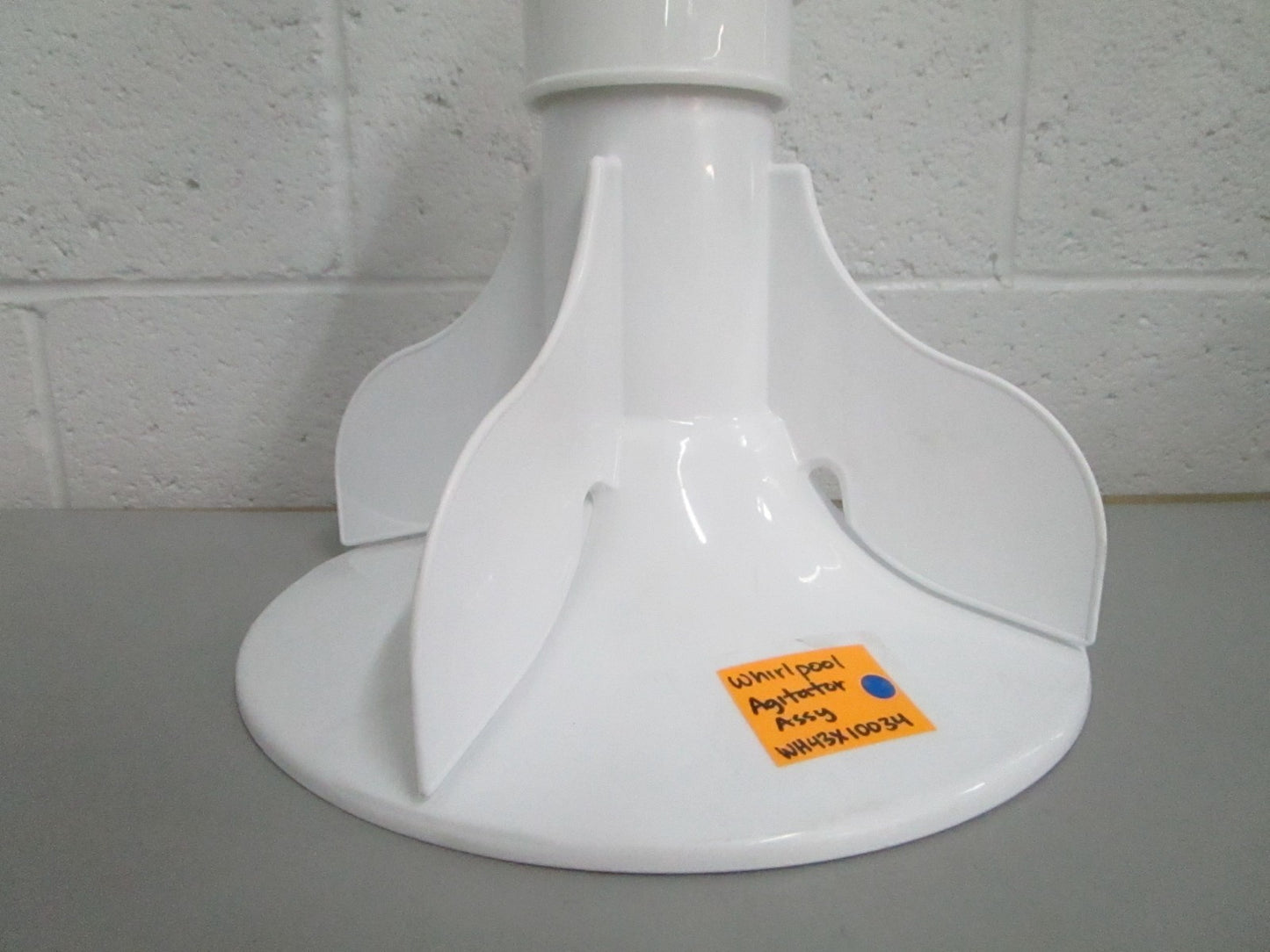 *NEW OEM* 0820 Whirlpool Washer Agitator Assy WH43X10034