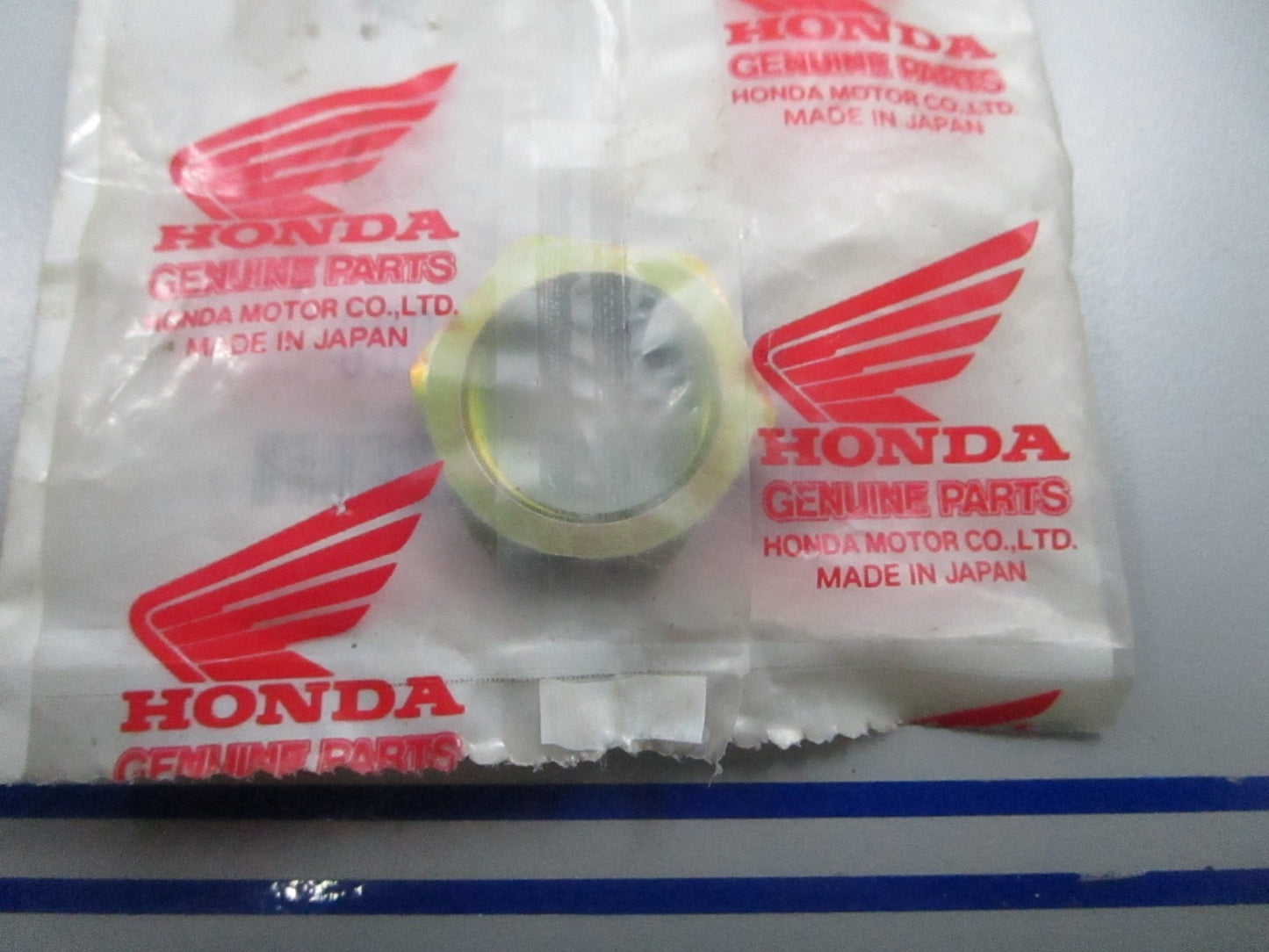 *NEW OEM* 0810 Honda Lock Nut 90235-HM7-000