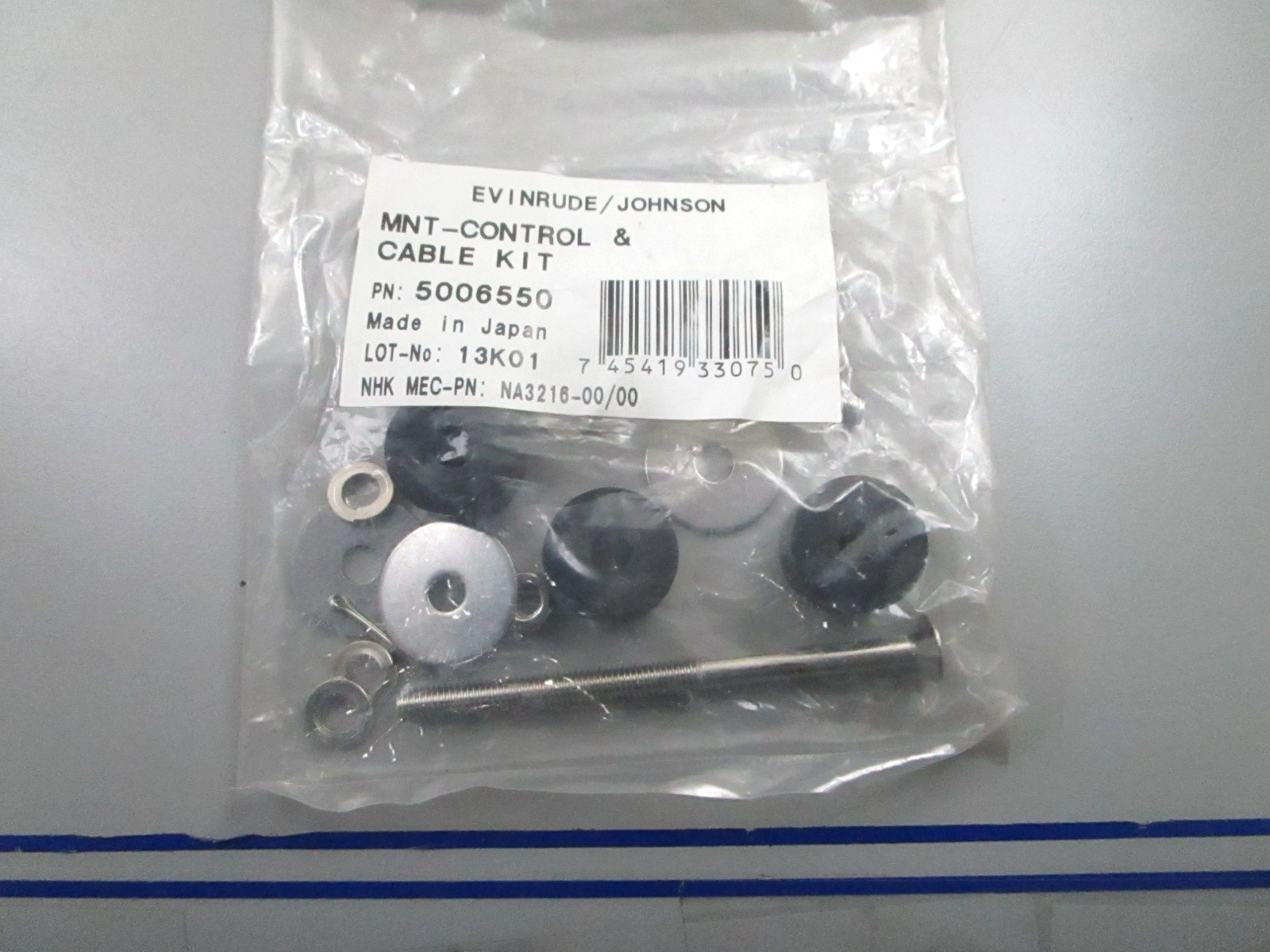 *NEW OEM* 0810 OMC Johnson Evinrude Control & Cable Mount Kit 5006550