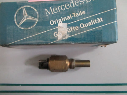 NEW OEM 0065451124 Mercedes-Benz Temperature Switch 0820