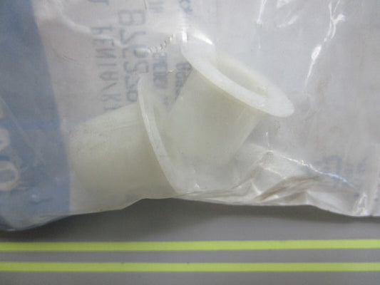 *NEW OEM* 0810 Volvo Penta Bushing Kit 876279