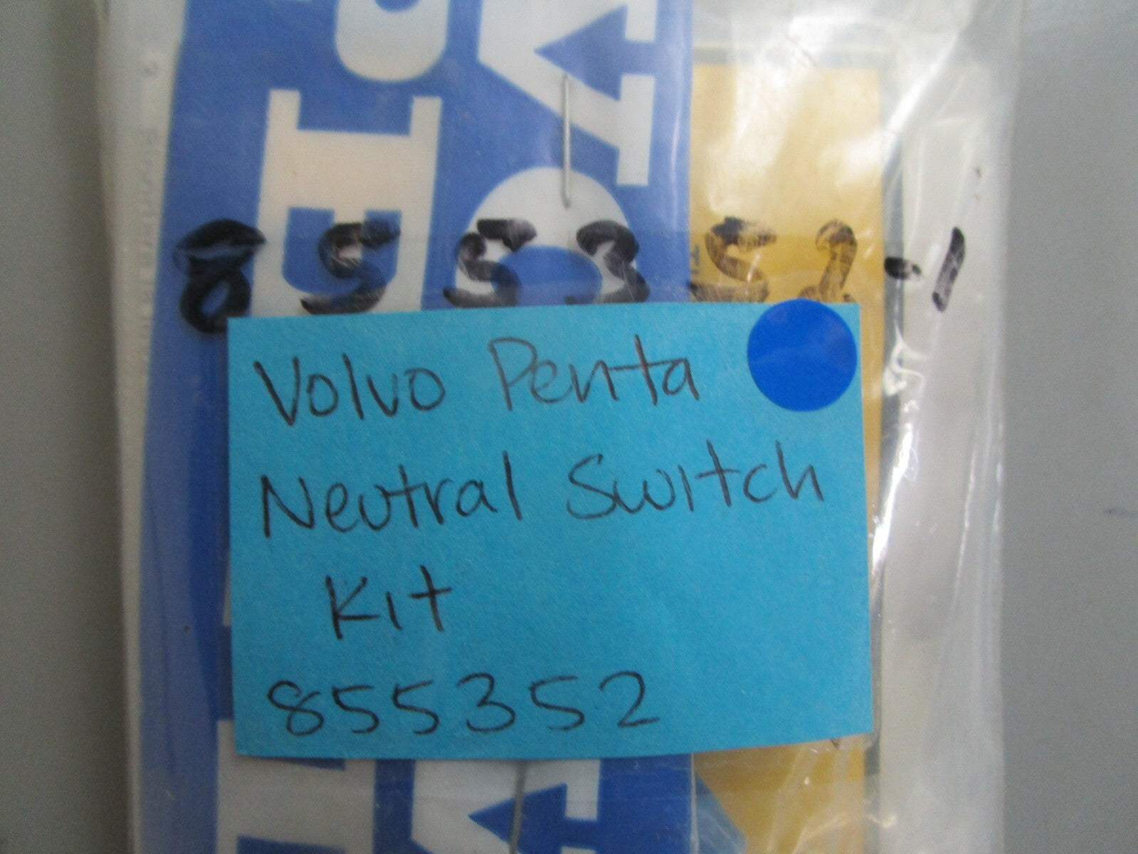 *NEW OEM* 0810 Volvo Penta Neutral Switch Kit 855352