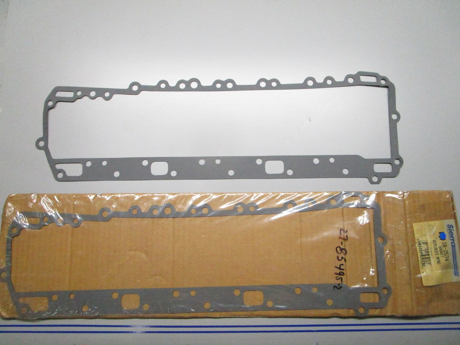 *NEW* (LOT OF 2) 0810 Sierra Gasket 18-2574 Replaces: Mercury 27-85495-2