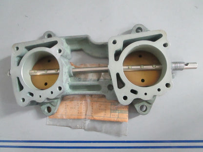 NEW OEM 398372 0398372 OMC Johnson Evinrude Throttle Body 0820