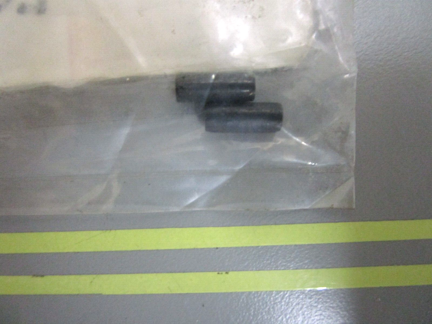 *NEW OEM* (LOT OF 2) 0750 Volvo Penta SPRING PIN 948407