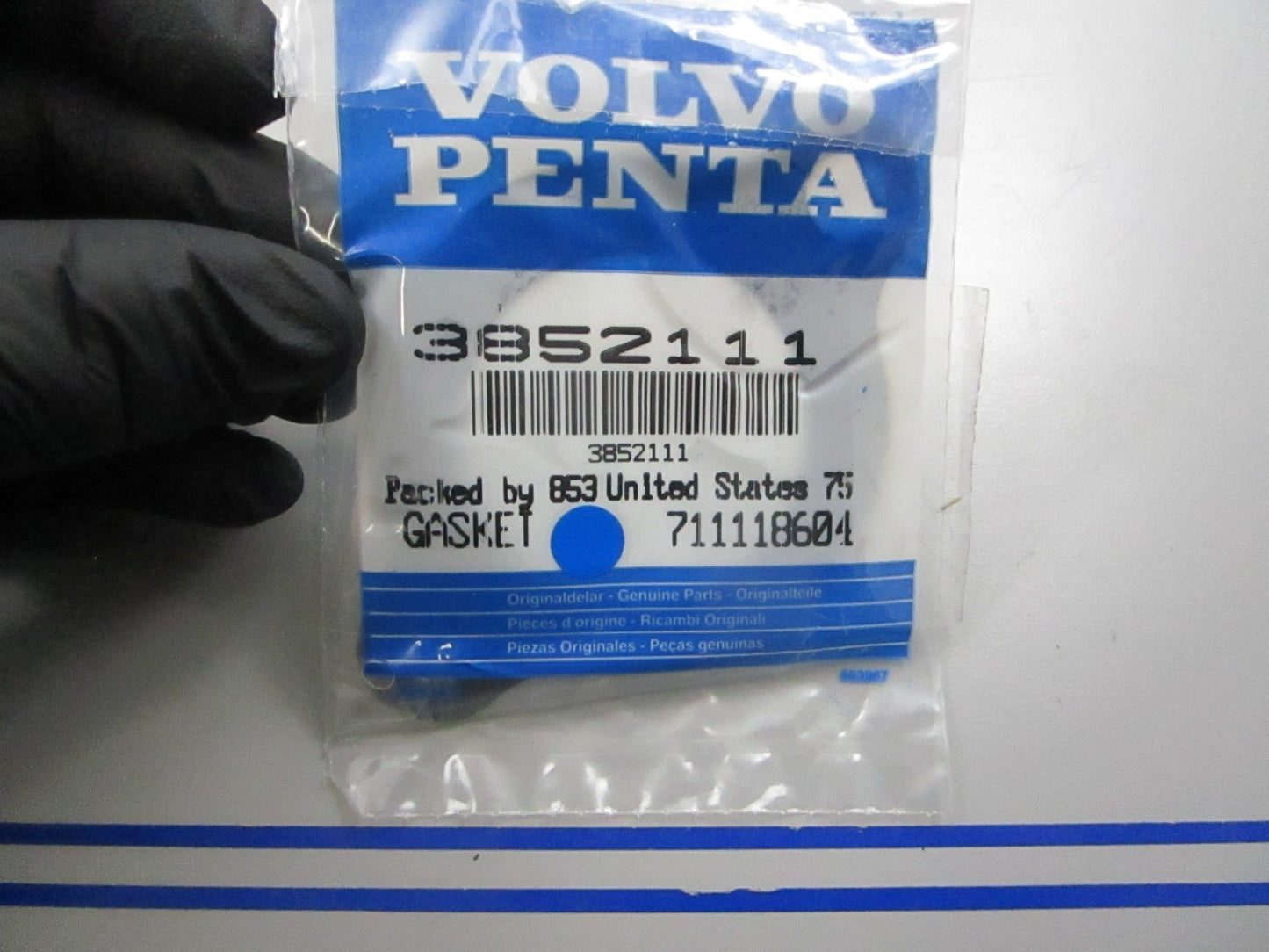 *NEW OEM* 0810 Volvo Penta Gasket 3852111