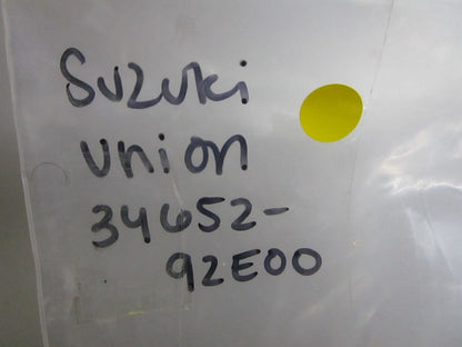 *NEW OEM* 0810 Suzuki Union 34652-92E00