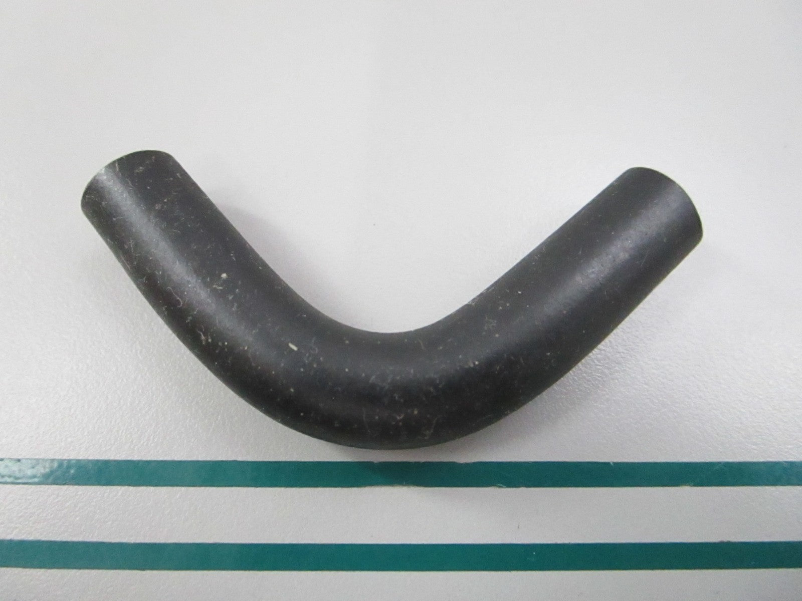 NEW OEM 331887 0331887 OMC Johnson Evinrude Hose 0810