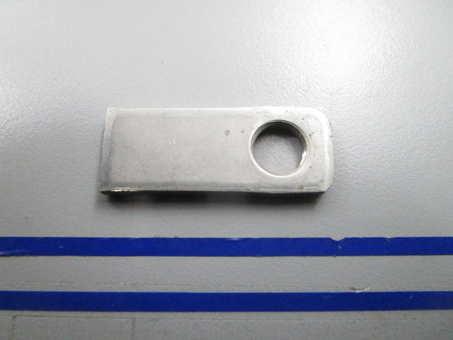 *NEW OEM* 0810 OMC Johnson Evinrude Plate 336220 0336220