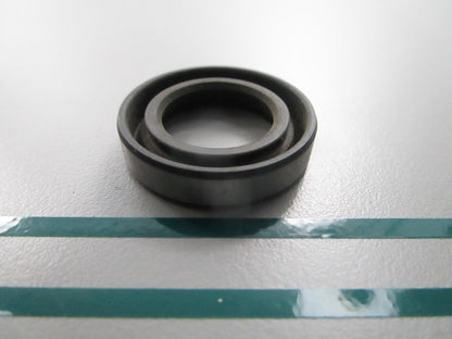 NEW OEM 26-26805 Mercury Quicksilver Oil Seal 0810