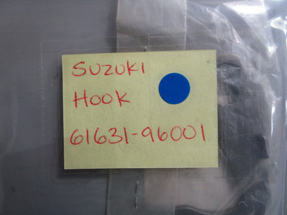 *NEW OEM* 0810 Suzuki Hook 61631-96001