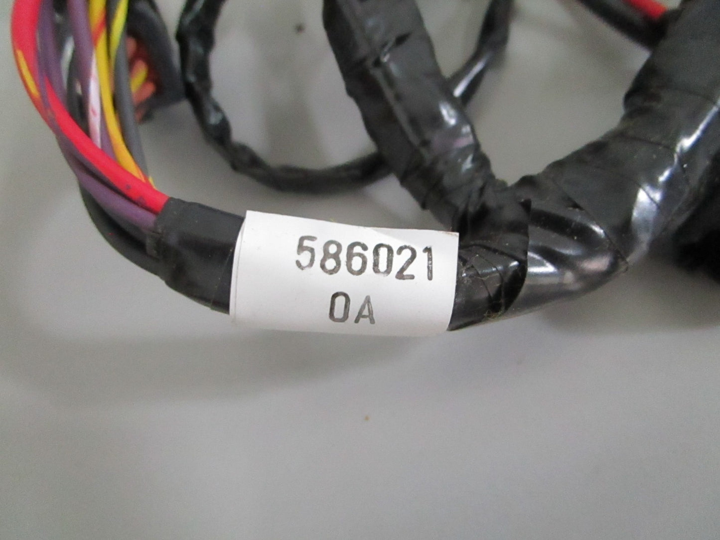 NEW OEM 586021 0586021 OMC Johnson Evinrude Motor Cable Assy 0820