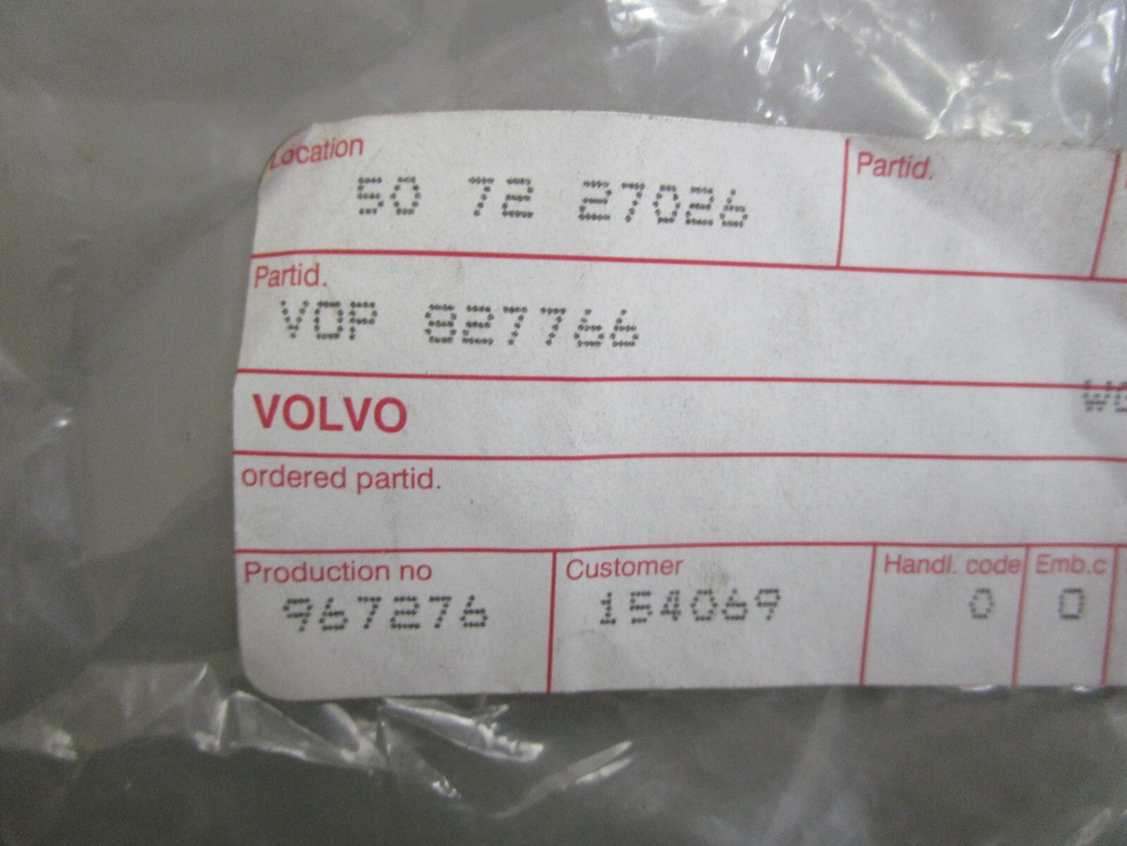 *NEW OEM* 0810 Volvo Penta Lens 827766