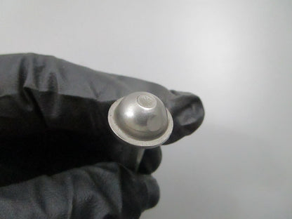 *NEW OEM* 0810 Volvo Penta Valve 873518