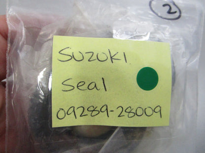 NEW OEM 09289-28009 Suzuki Seal 0810