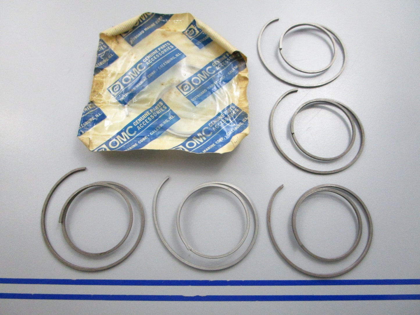 NEW OEM (LOT OF 6) 302222 0302222 OMC Johnson Evinrude Spring 0810