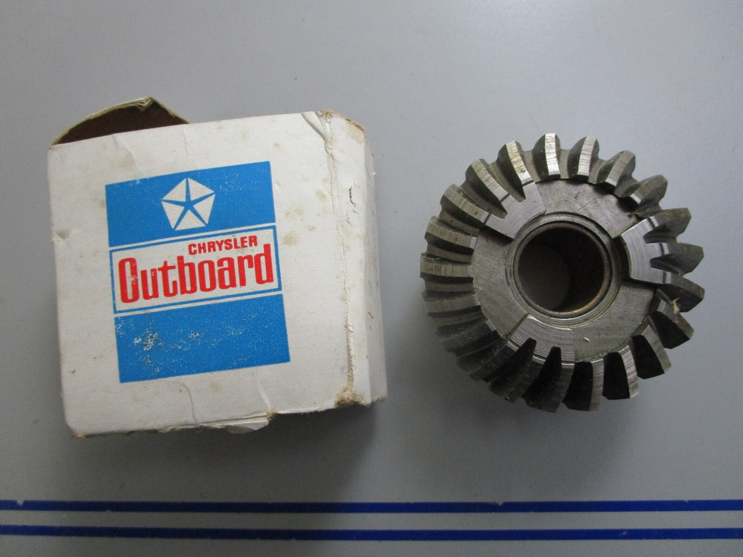 *NEW OEM* 0820 Chrysler Force Gear & Bearing Assy S474023