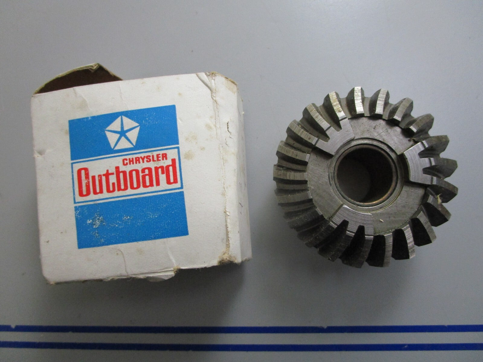 *NEW OEM* 0820 Chrysler Force Gear & Bearing Assy S474023